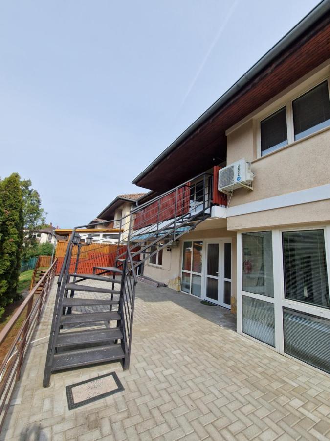 Simple Apartman Apartment Siófok Exterior foto